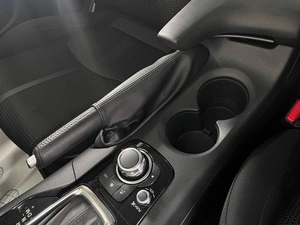 Седан Mazda Axela 2017 года, 1249000 рублей, Красноярск