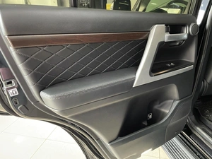Внедорожник Toyota Land Cruiser 2018 года, 6397000 рублей, Солонцы