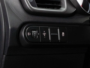 Хетчбэк Kia Ceed 2019 года, 1349040 рублей, Тюмень
