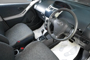 Хетчбэк Toyota Vitz 2009 года, 649000 рублей, Тюмень