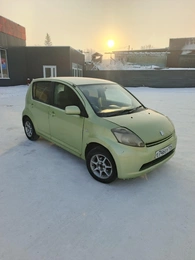 Хетчбэк Toyota Passo 2004 года, 355000 рублей, Красноярск