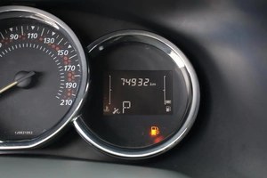 Хэтчбек Renault Sandero 2019 года, 1200000 рублей, Брянск