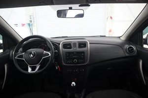 Седан Renault Logan 2019 года, 1015000 рублей, Орёл