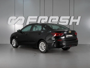 Седан Chevrolet Monza 2023 года, 1598000 рублей, Красный Пахарь