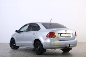Седан Volkswagen Polo 2014 года, 929000 рублей, Омск