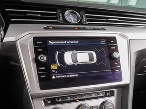 Седан Volkswagen Passat 2018 года, 1699000 рублей, Воронеж