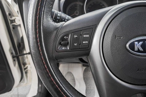 Седан Kia Cerato 2011 года, 949000 рублей, Барнаул