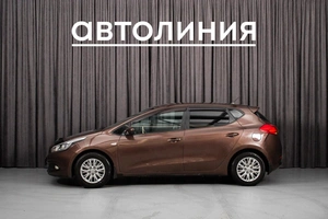 Хетчбэк Kia Ceed 2012 года, 645000 рублей, Красноярск