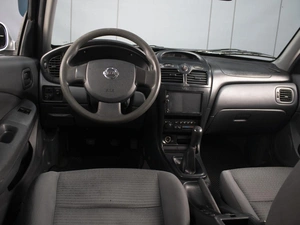 Седан Nissan Almera Classic 2006 года, 420000 рублей, Омск