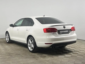 Седан Volkswagen Jetta 2013 года, 1043300 рублей, Казань