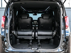Минивэн Toyota Alphard 2019 года, 4349000 рублей, Кирилловка