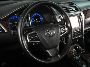 Седан Toyota Camry 2015 года, 2049000 рублей, Аксай