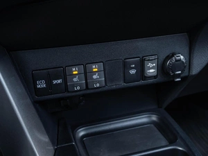 Внедорожник Toyota RAV4 2019 года, 3190000 рублей, Ставрополь