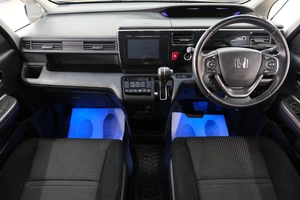 Минивэн Honda Stepwgn Spada 2015 года, 1899000 рублей, Омск