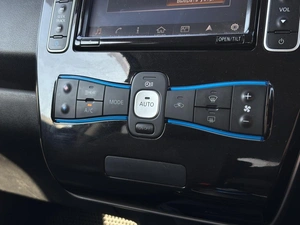 Хетчбэк Nissan Leaf 2016 года, 859000 рублей, Ижевск