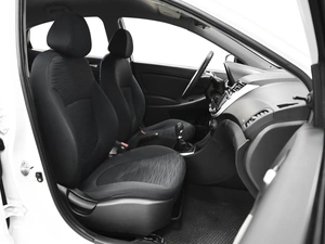 Седан Hyundai Solaris 2014 года, 894000 рублей, Ставрополь