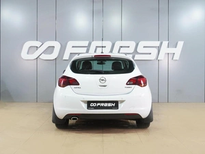 Хетчбэк Opel Astra 2012 года, 859000 рублей, Воронеж