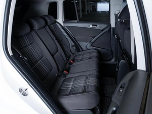 Внедорожник Volkswagen Tiguan 2015 года, 1575000 рублей, Ставрополь