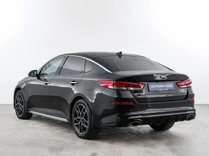 Седан Kia Optima 2019 года, 2221444 рублей, Москва