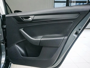 Лифтбек Volkswagen Polo 2020 года, 1489000 рублей, Красноярск