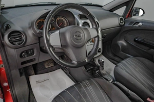 Хетчбэк Opel Corsa 2010 года, 559000 рублей, Челябинск