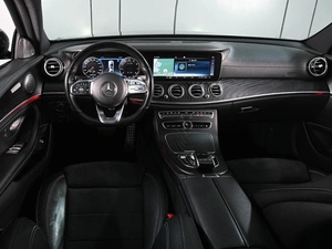 Седан Mercedes-benz E-класс 2018 года, 3399000 рублей, Аксай