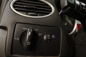 Хетчбэк Ford Focus 2009 года, 679000 рублей, Челябинск