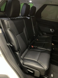 Внедорожник Land Rover Discovery 2017 года, 3900000 рублей, Красноярск