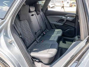 Внедорожник Audi Q5L 2026 года, 6129000 рублей, Краснодар