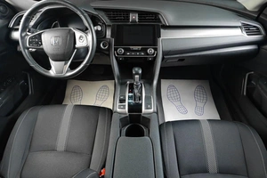 Седан Honda Civic 2018 года, 2119000 рублей, Тюмень