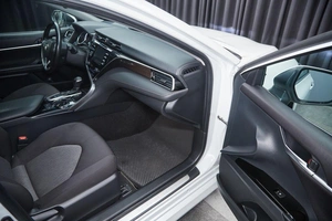 Седан Toyota Camry 2021 года, 2887000 рублей, Красноярск