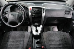 Внедорожник Hyundai Tucson 2005 года, 869000 рублей, Омск