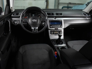 Универсал Volkswagen Passat 2011 года, 937000 рублей, Воронеж