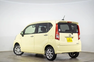 Минивэн Daihatsu Move 2018 года, 719000 рублей, Оренбург