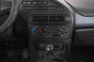 Внедорожник Chevrolet Niva 2017 года, 799000 рублей, Кемерово
