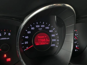 Хетчбэк Kia Rio 2013 года, 787000 рублей, Солонцы
