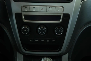 Внедорожник Geely Emgrand X7 2014 года, 719000 рублей, Омск