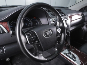 Седан Toyota Camry 2014 года, 1600000 рублей, Ростов-на-Дону