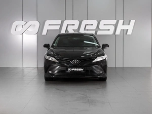 Седан Toyota Camry 2019 года, 2599000 рублей, Красный Пахарь