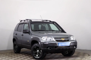 Внедорожник Chevrolet Niva 2017 года, 719000 рублей, Пермь