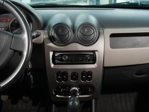 Хетчбэк Renault Sandero 2011 года, 345000 рублей, Тверь