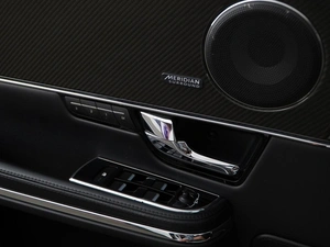 Седан Jaguar XJ 2013 года, 1799077 рублей, Москва