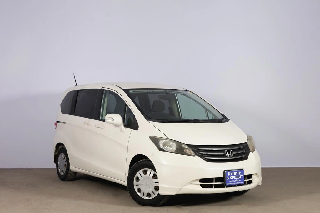 Минивэн Honda Freed 2008 года, 959000 рублей, Новосибирск