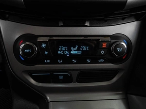 Хетчбэк Ford Focus 2013 года, 739000 рублей, Ставрополь