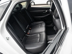 Седан Hyundai Sonata 2021 года, 2560000 рублей, Краснодар