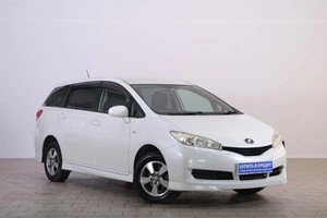 Минивэн Toyota Wish 2009 года, 1379000 рублей, Омск