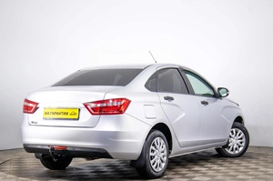 Седан ВАЗ (LADA) Vesta 2018 года, 909000 рублей, Пермь