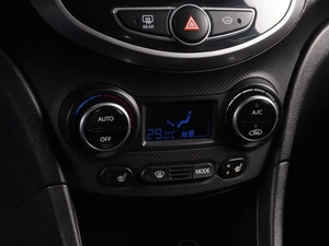 Седан Hyundai Solaris 2015 года, 1119000 рублей, Минеральные Воды