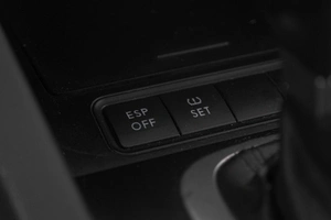 Хетчбэк Volkswagen Golf 2008 года, 929000 рублей, Кемерово