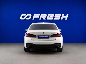 Седан BMW 5 серия 2021 года, 4327077 рублей, Москва